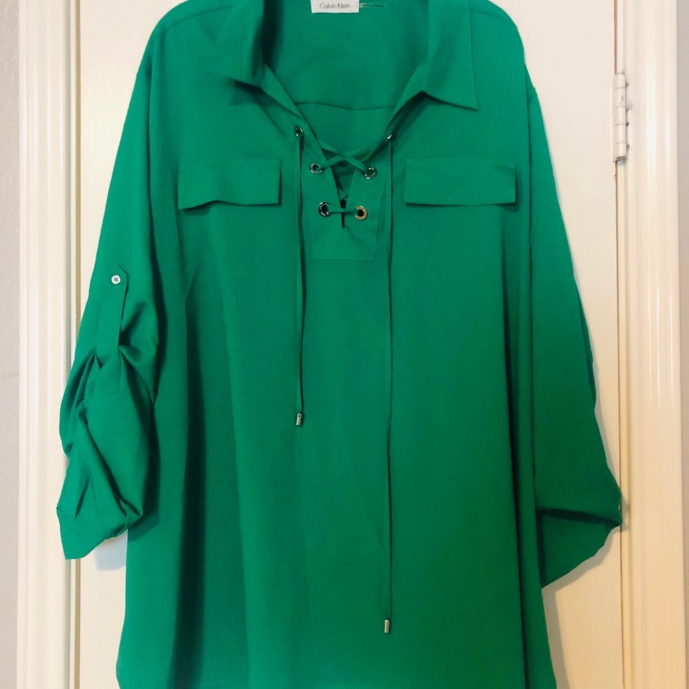 Kelly green Calvin Klein top